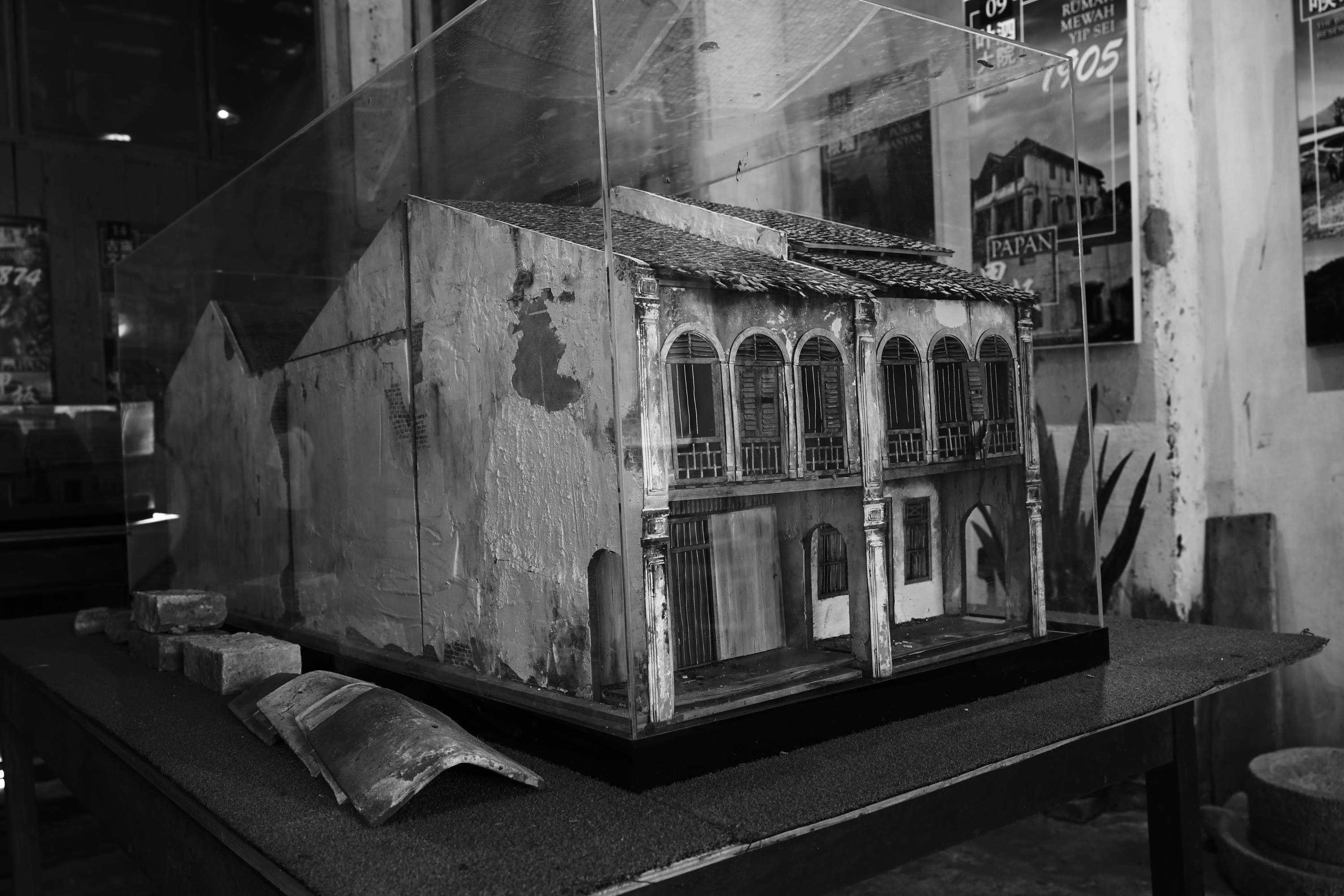 Tourist Info Centre attraction Papan Heritage Village