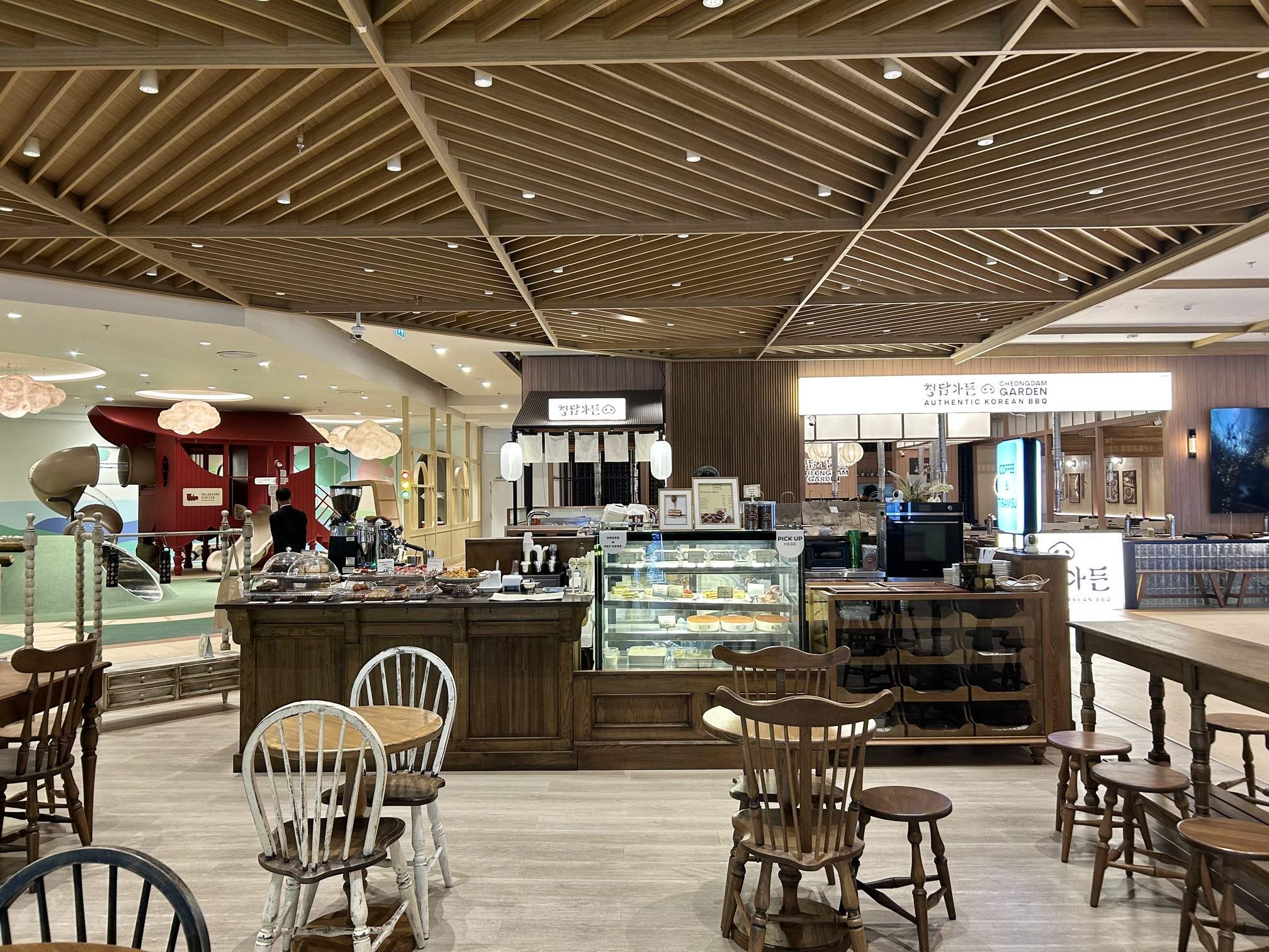 Best tiramisu Bangkok